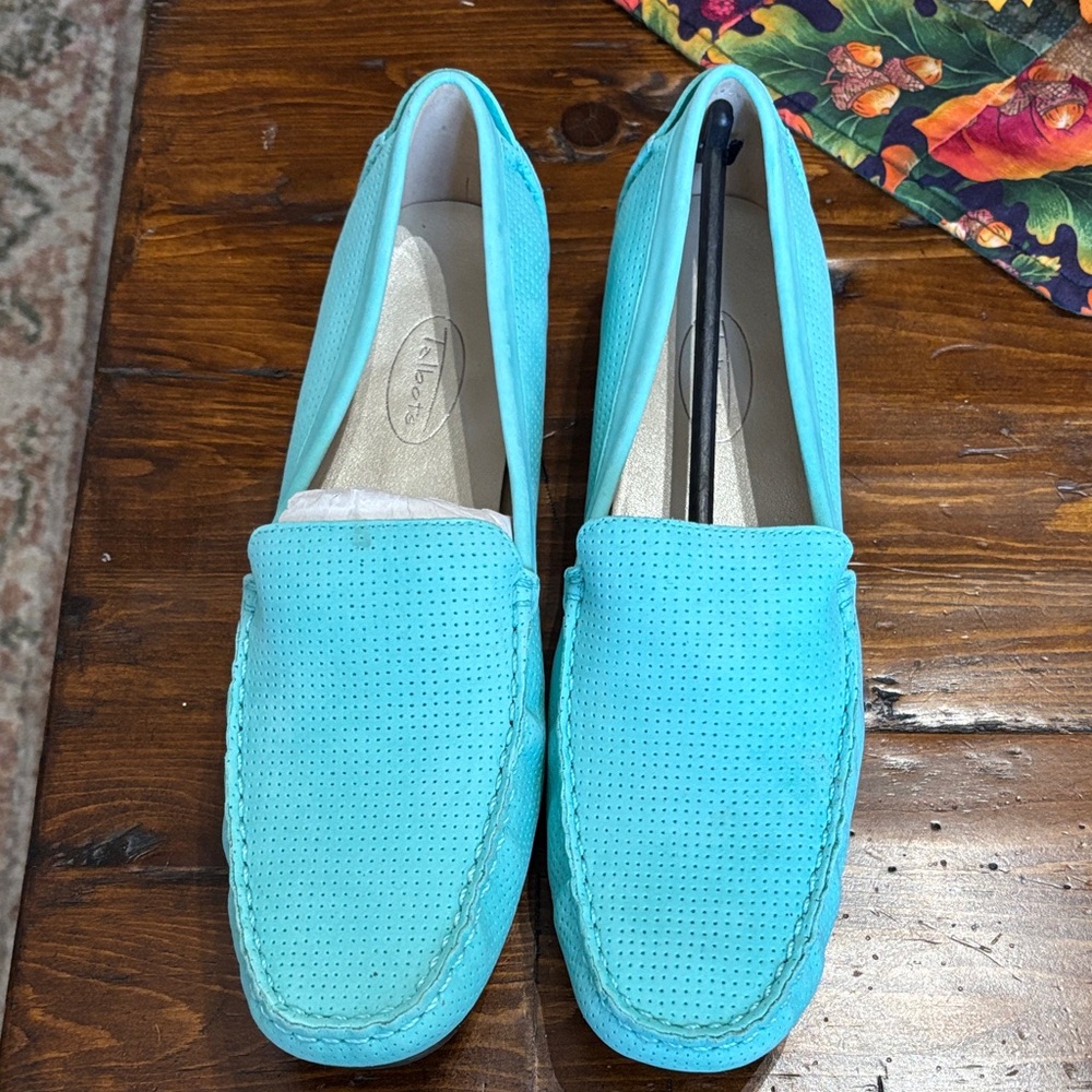 Talbots Turquoise Flats
